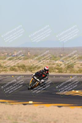 media/May-12-2024-SoCal Trackdays (Sun) [[ad755dc1f9]]/1-Turn 11 (730am)/
